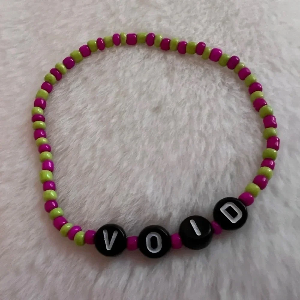 Melanie Martinez Trilogy Tour Friendship Bracelet - Picture 3 of 4